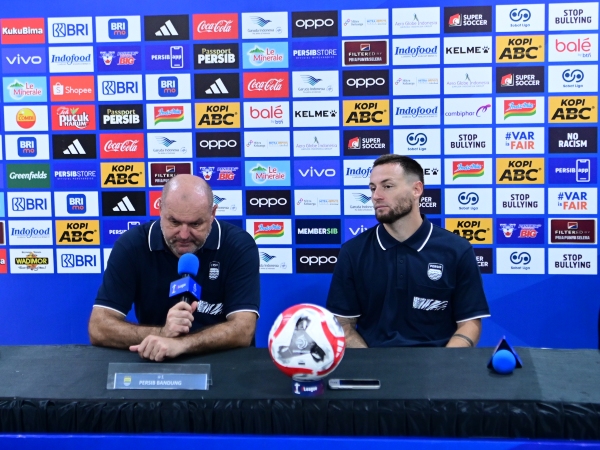 Bojan Tidak Khawatir Semen Padang Sering Repotkan Persib